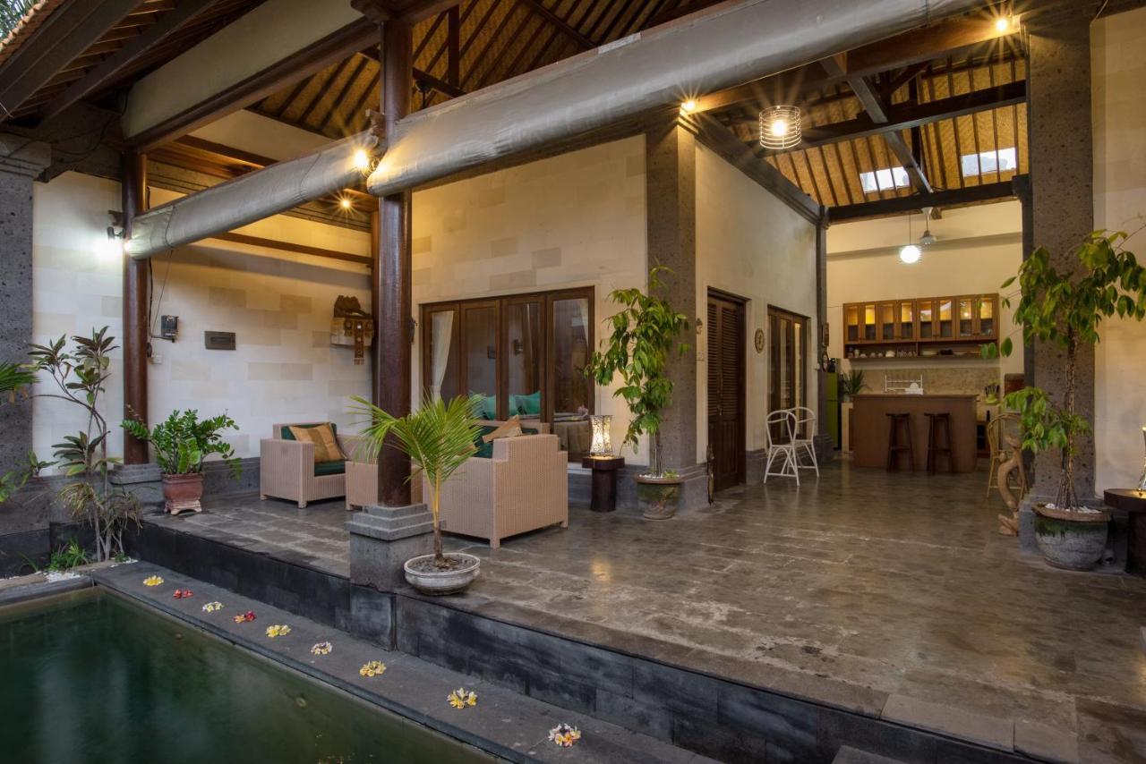 Bidadari Villa Seminyak Exterior foto