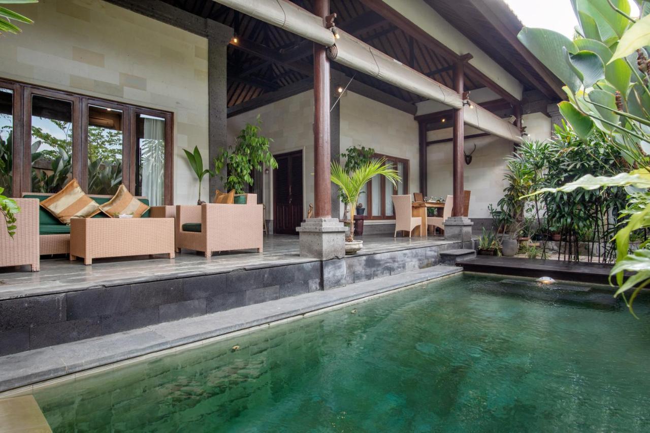 Bidadari Villa Seminyak Exterior foto