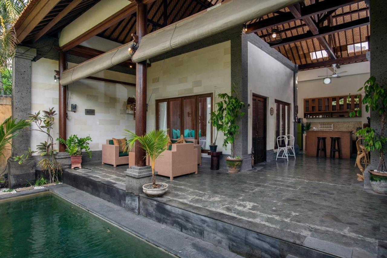 Bidadari Villa Seminyak Exterior foto
